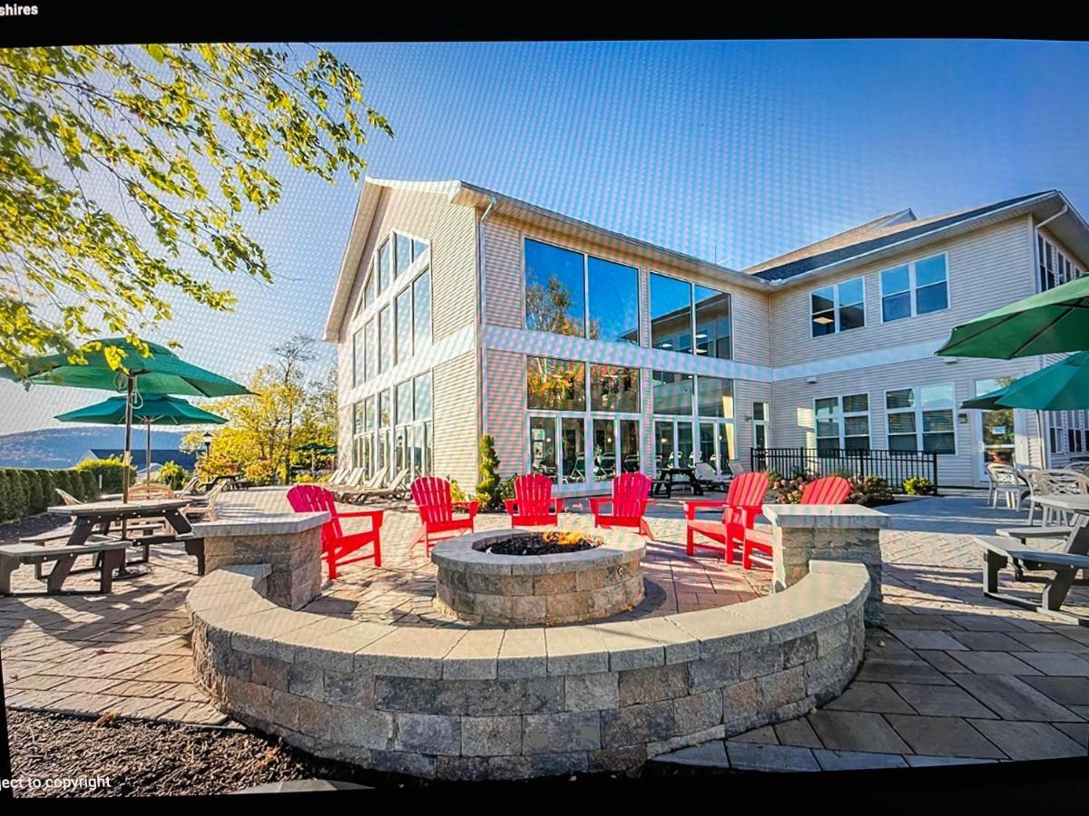 Vacation Village In The Berkshires Hancock Εξωτερικό φωτογραφία The Lake Campus