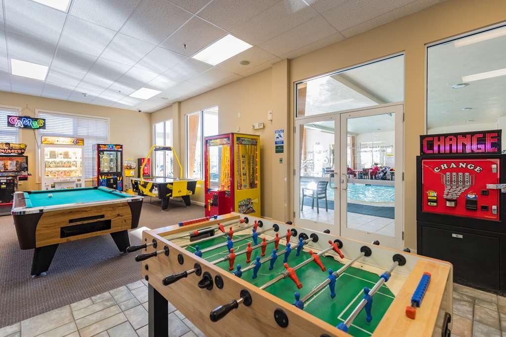 Vacation Village In The Berkshires Hancock Ανέσεις φωτογραφία The game room at the Student Life Center