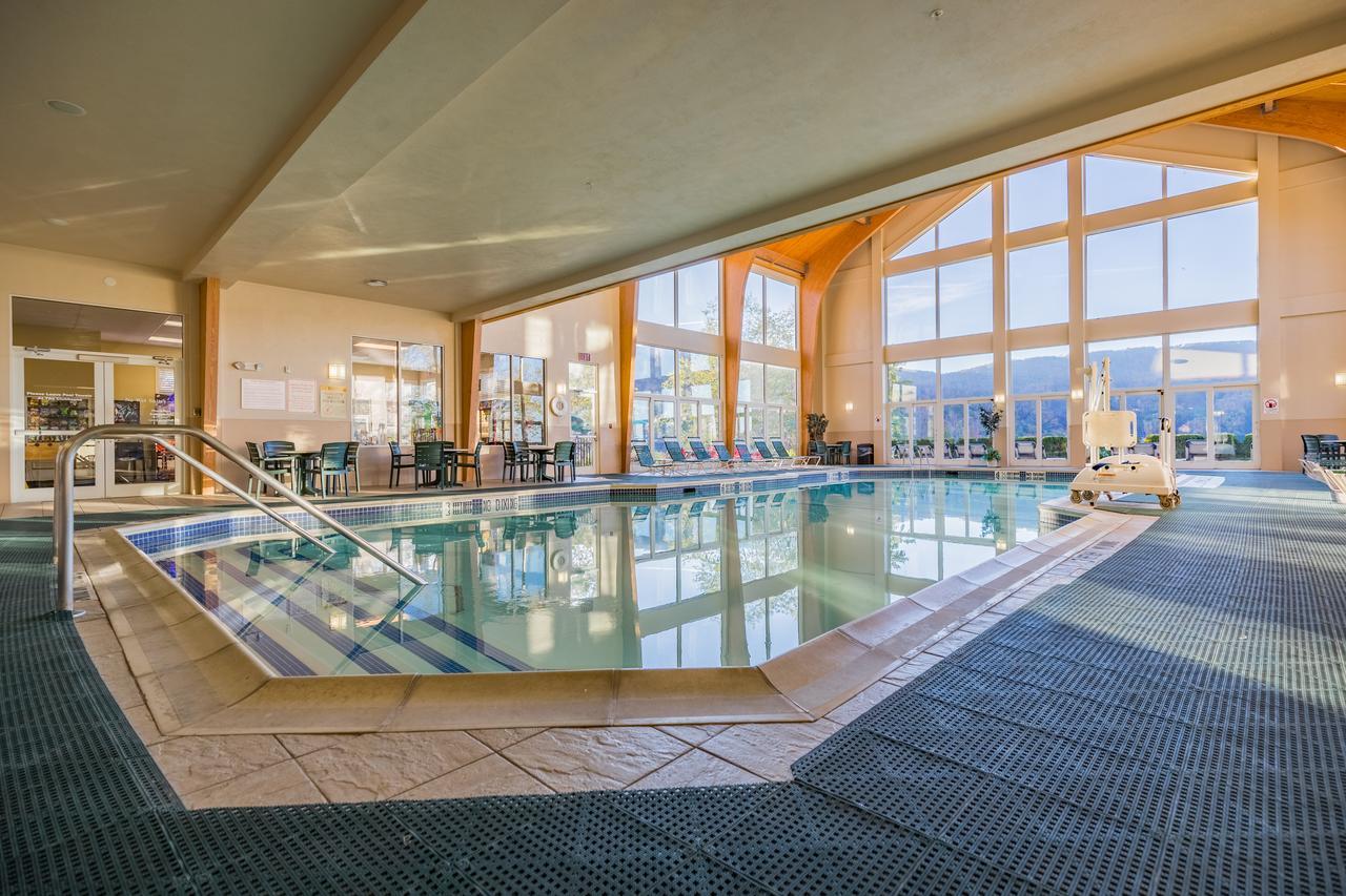 Vacation Village In The Berkshires Hancock Εξωτερικό φωτογραφία The pool at the Hotel